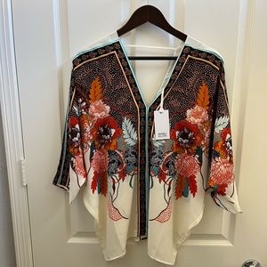 Women’s Rose & Olive blouse Size Medium. Cream with teal, rust, brown & black.